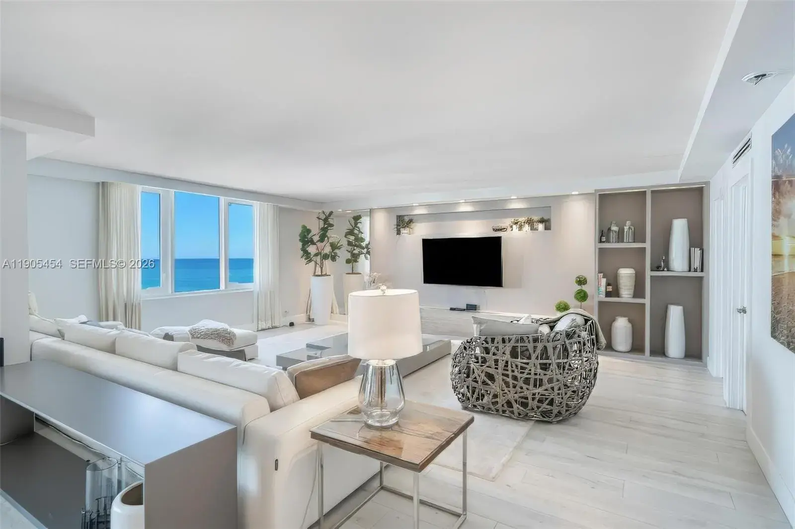 2 bedroom 2 bath Residential for sale at 2301 Collins Ave, Miami Beach FL 33139