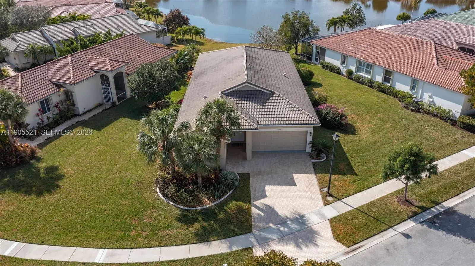 2675 Clipper Cir, West Palm Beach FL 33411