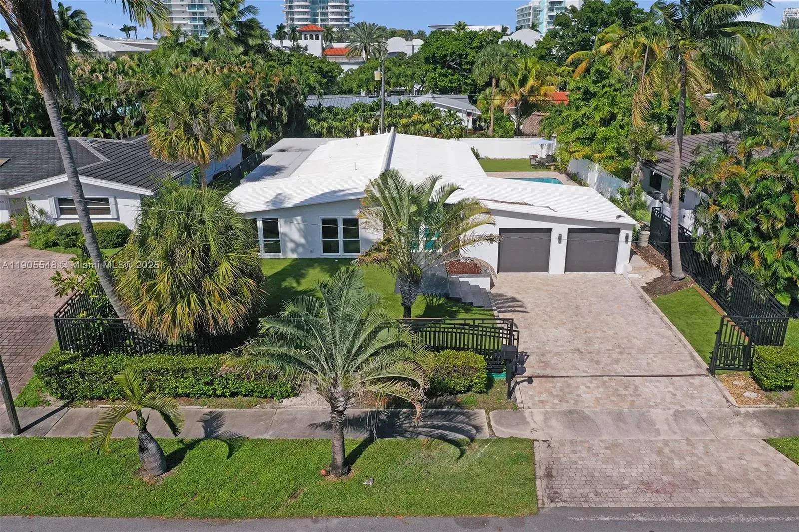 4 bedroom 3 bath Residential for sale at 2201 SE 19th St, Fort Lauderdale FL 33316