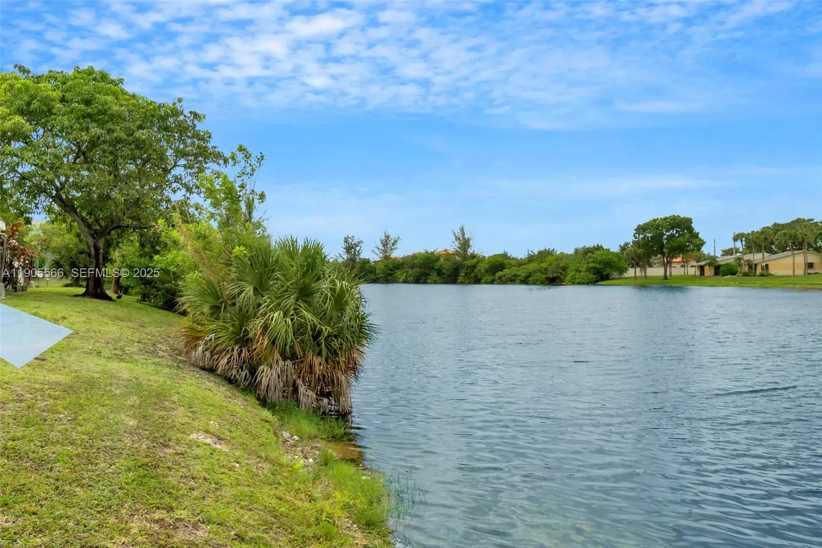 6545 Racquet Club Dr # 115, Lauderhill FL 33319