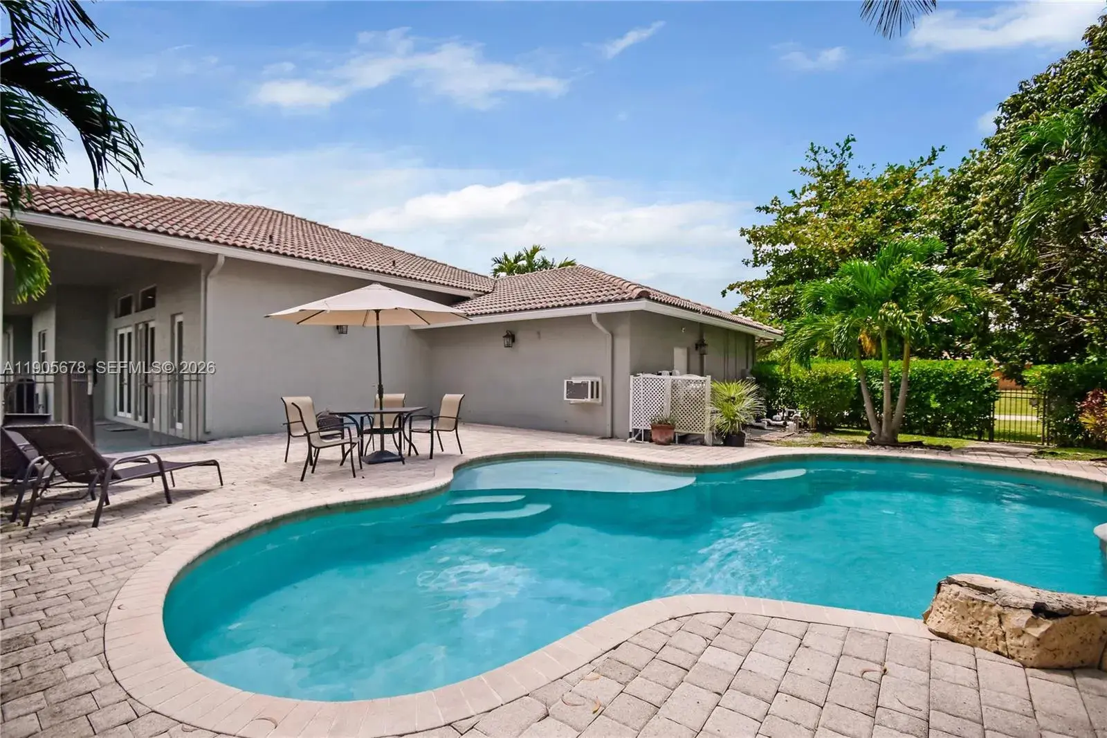 16541 SW 62nd St, Southwest Ranches FL 33331