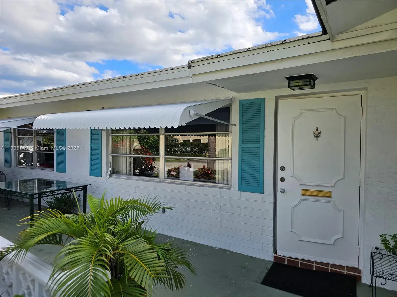 2 bedroom 2 bath Residential for sale at 2300 SW 19th Ave, Boynton Beach FL 33426