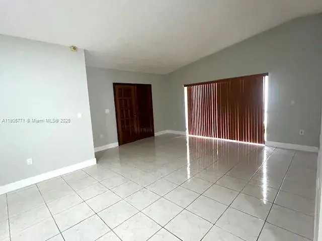 14526 SW 170th St, Miami FL 33177