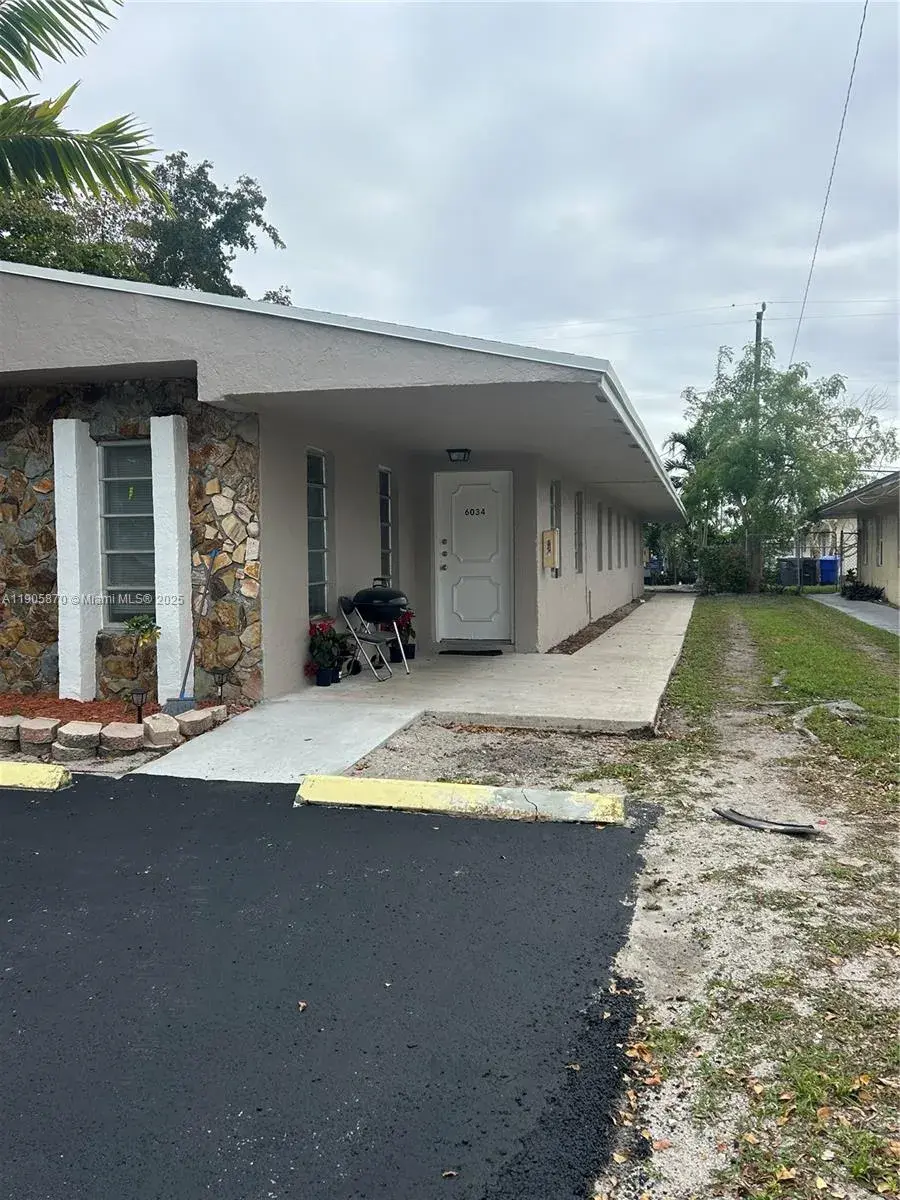 6036 BUCHANAN ST Rear, Hollywood FL 33024
