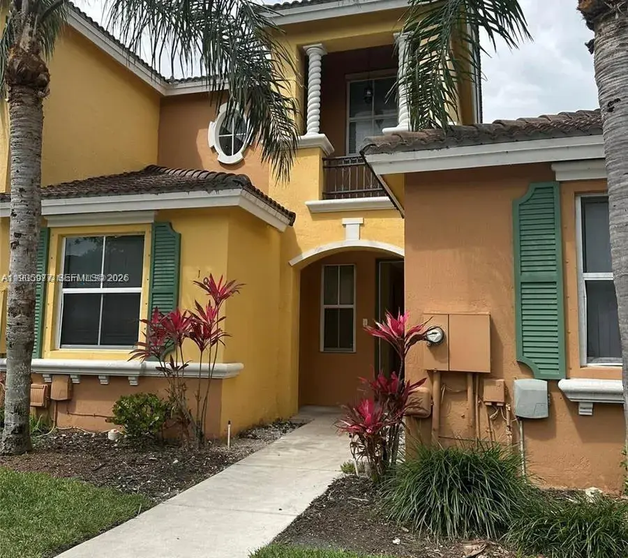 1040 NE 42nd Pl, Homestead FL 33033