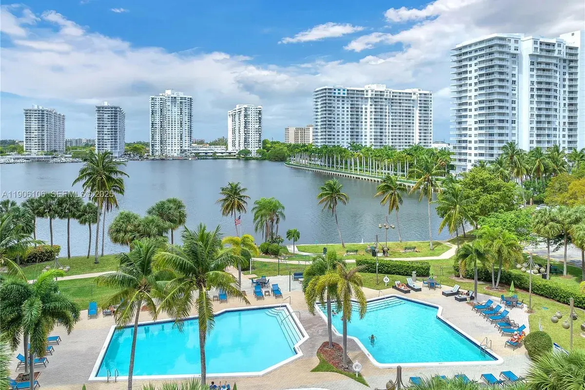 18181 NE 31st Ct # 107, Aventura FL 33160