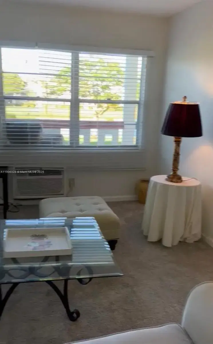 1 bedroom 1 bath Residential for sale at 22 Brighton A # 22, Boca Raton FL 33434