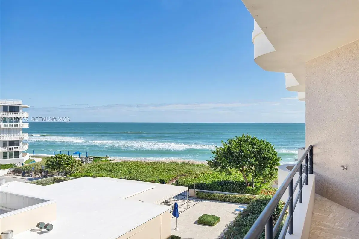 110 Sunset Ave # 4A, Palm Beach FL 33480