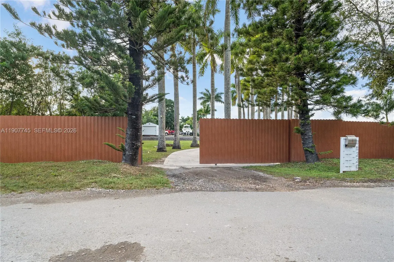 35220 SW 213th Ave, Homestead FL 33034