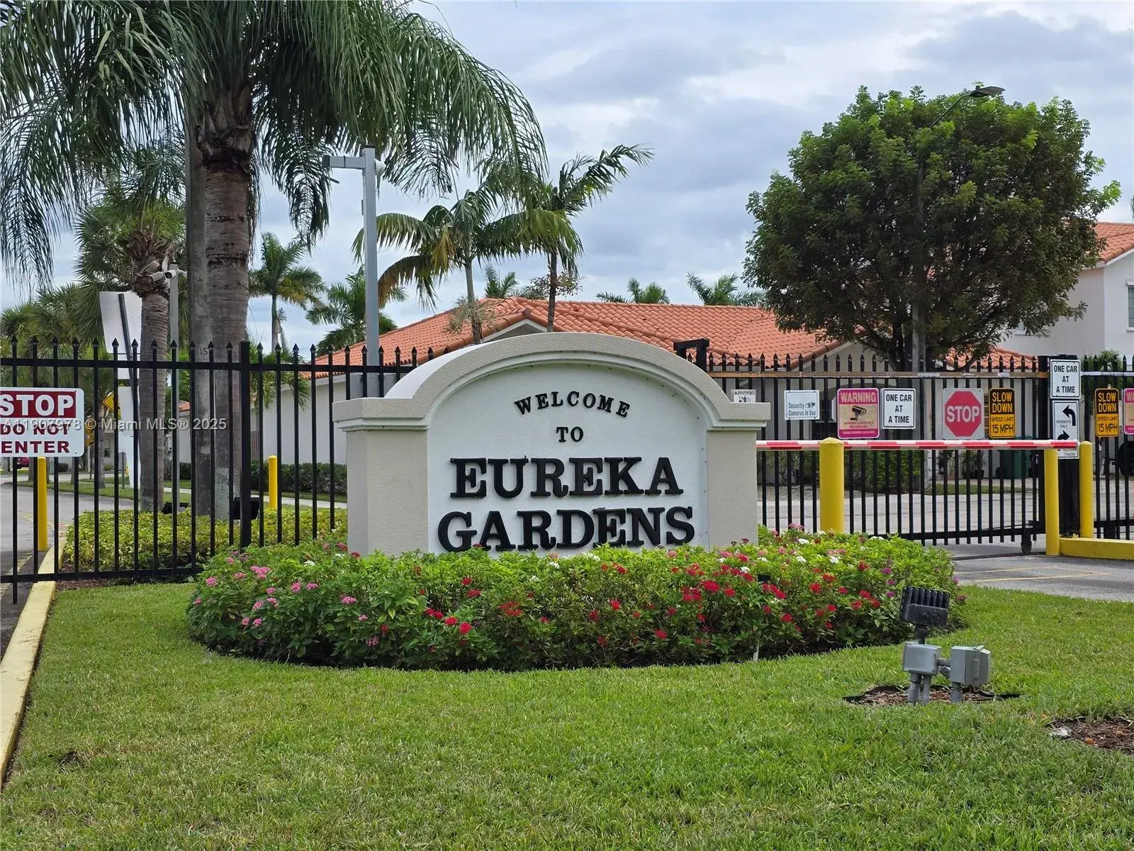 18201 SW 109th Pl, Miami FL 33157