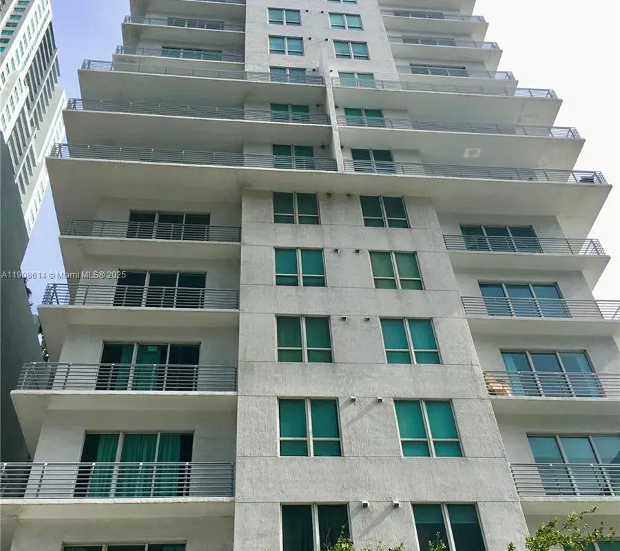234 NE 3rd St # 204, Miami FL 33132