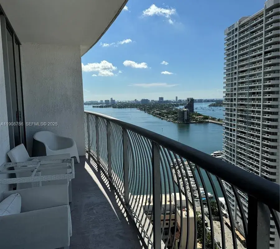 1750 N Bayshore Dr # 2706, Miami FL 33132