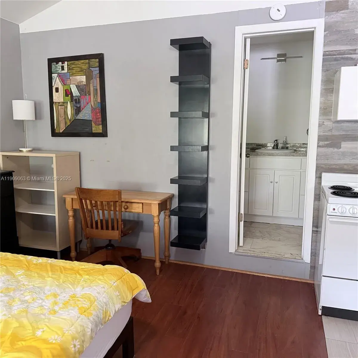 2633 NE 32nd St # 2, Fort Lauderdale FL 33306