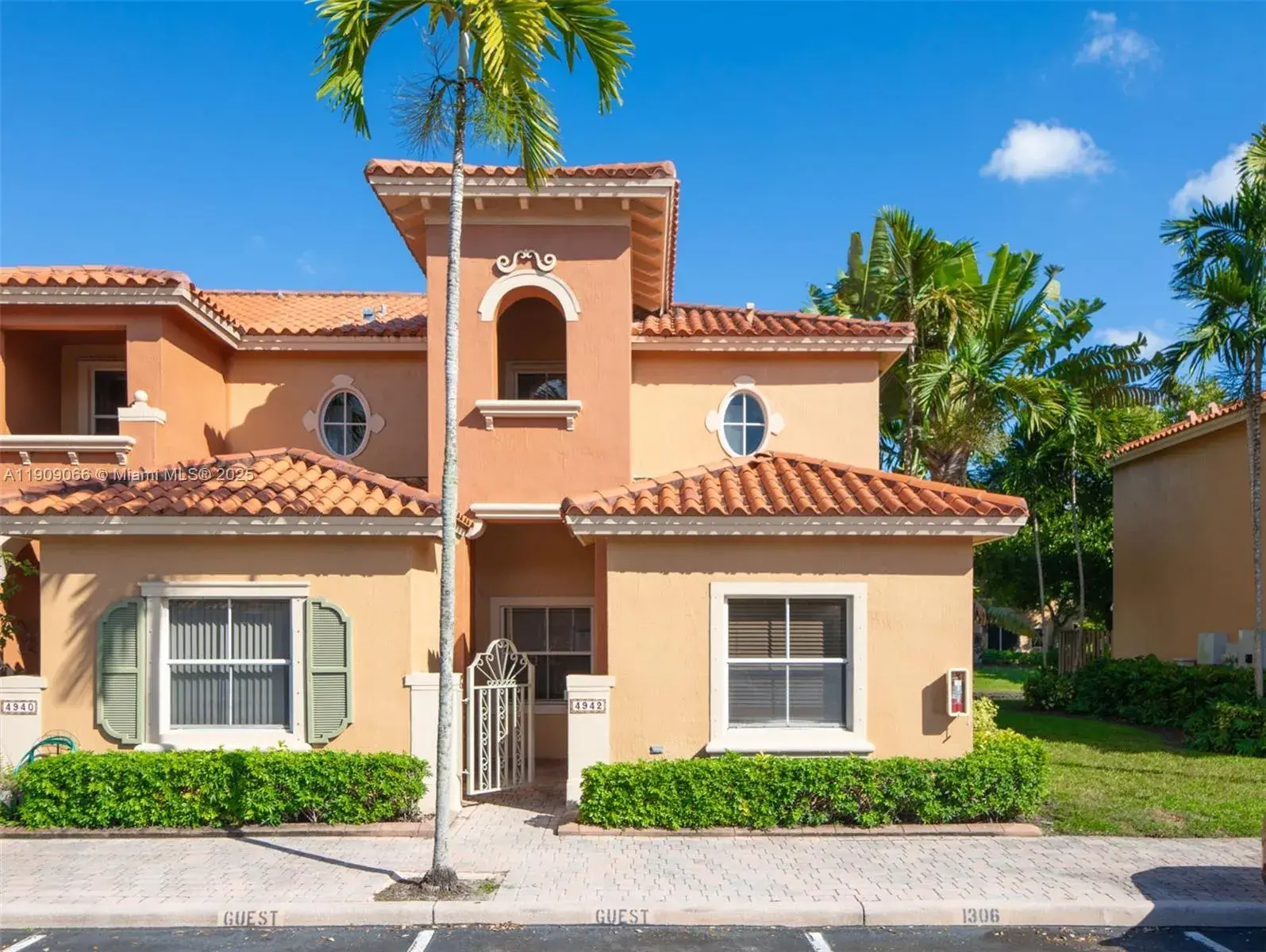 3 bedroom 3 bath Residential for sale at 4942 Windward Way # 1306, Dania Beach FL 33312