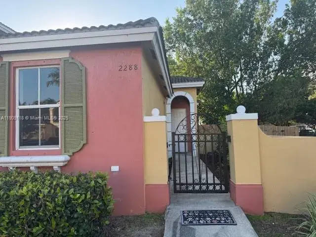 2288 NE 42nd Ave, Homestead FL 33033