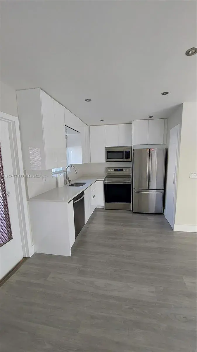 2312 W Van Buren St # 1, Hollywood FL 33020