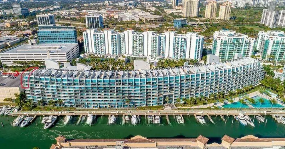 3 bedroom 4 bath Residential for sale at 2950 NE 188th St # 501, Aventura FL 33180