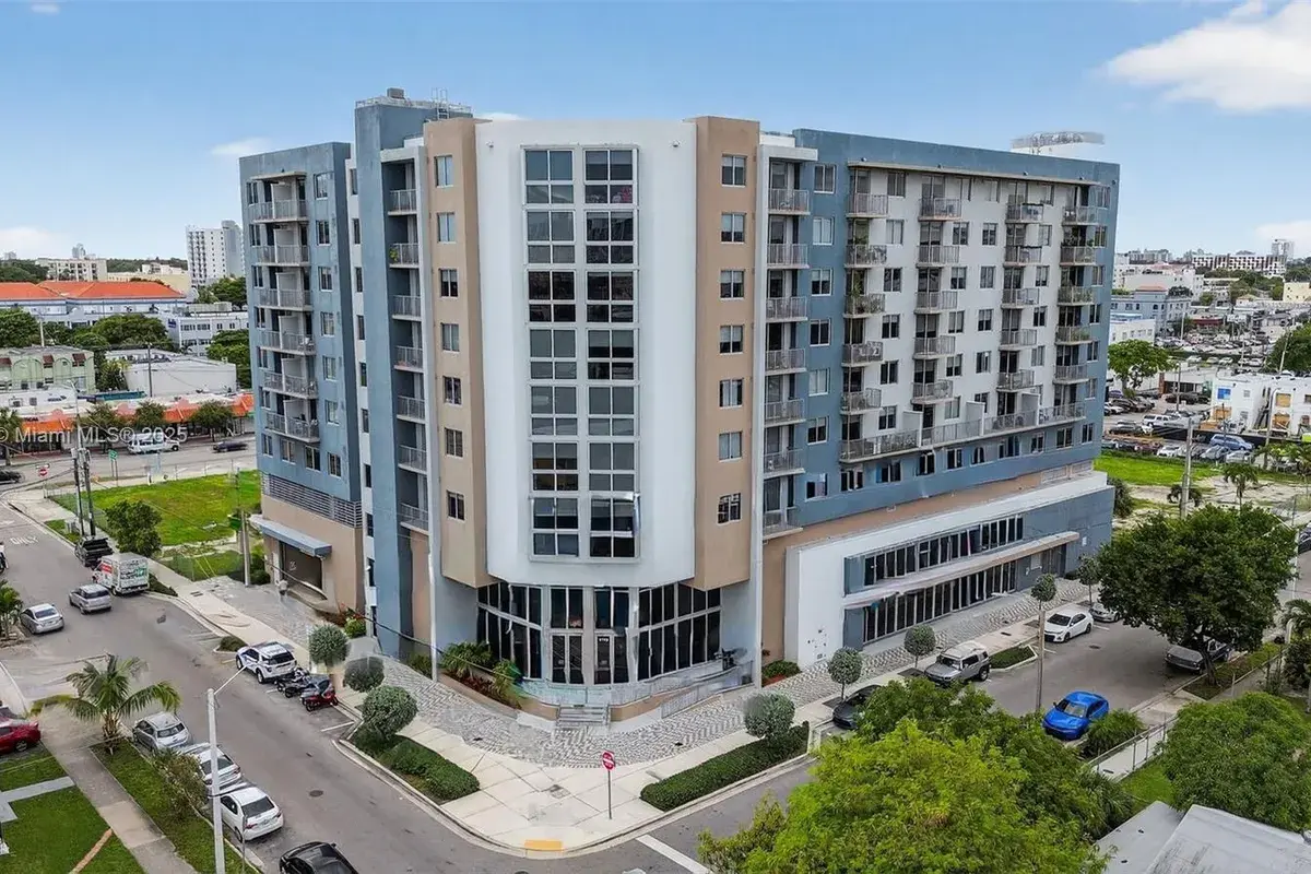 1110 NW 1 ST # 502, Miami FL 33128
