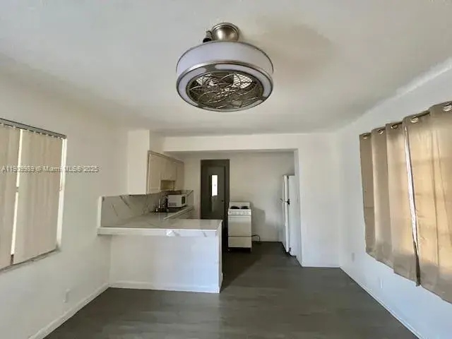 1930 Thomas St # 1930, Hollywood FL 33020