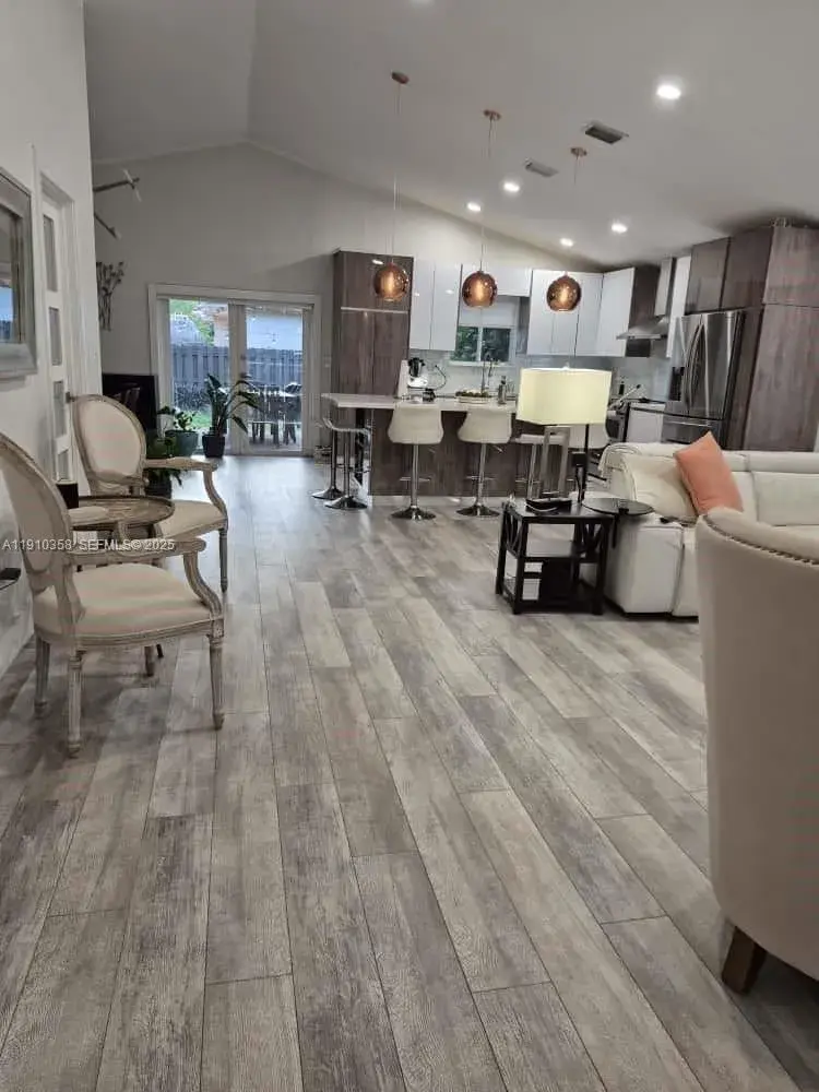 2908 N 36th Ave, Hollywood FL 33021