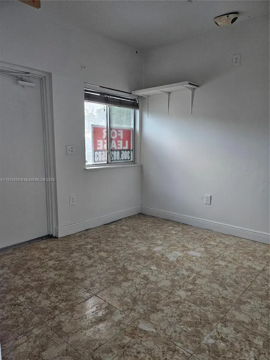 16205 SW 117th Ave, Miami FL 33177