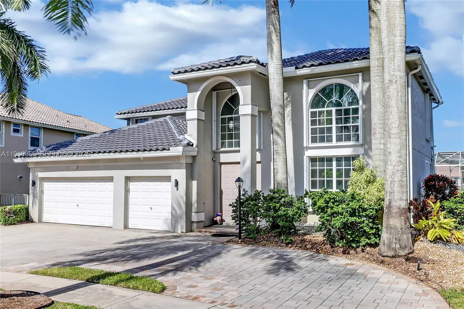 4 bedroom 3 bath Residential for sale at 13787 NW 19th Ct, Pembroke Pines FL 33028