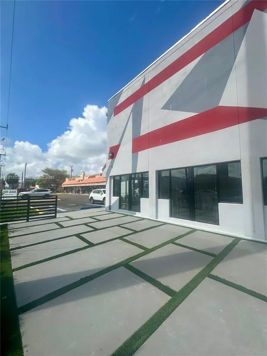 9 N Dixie Hwy, Hallandale Beach FL 33009