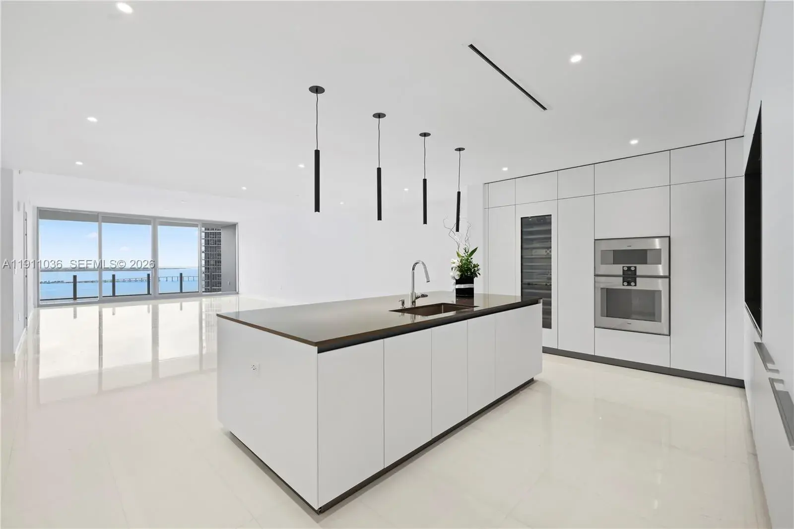 4 bedroom 5 bath Residential for sale at 300 Biscayne Blvd Way # 3404, Miami FL 33131