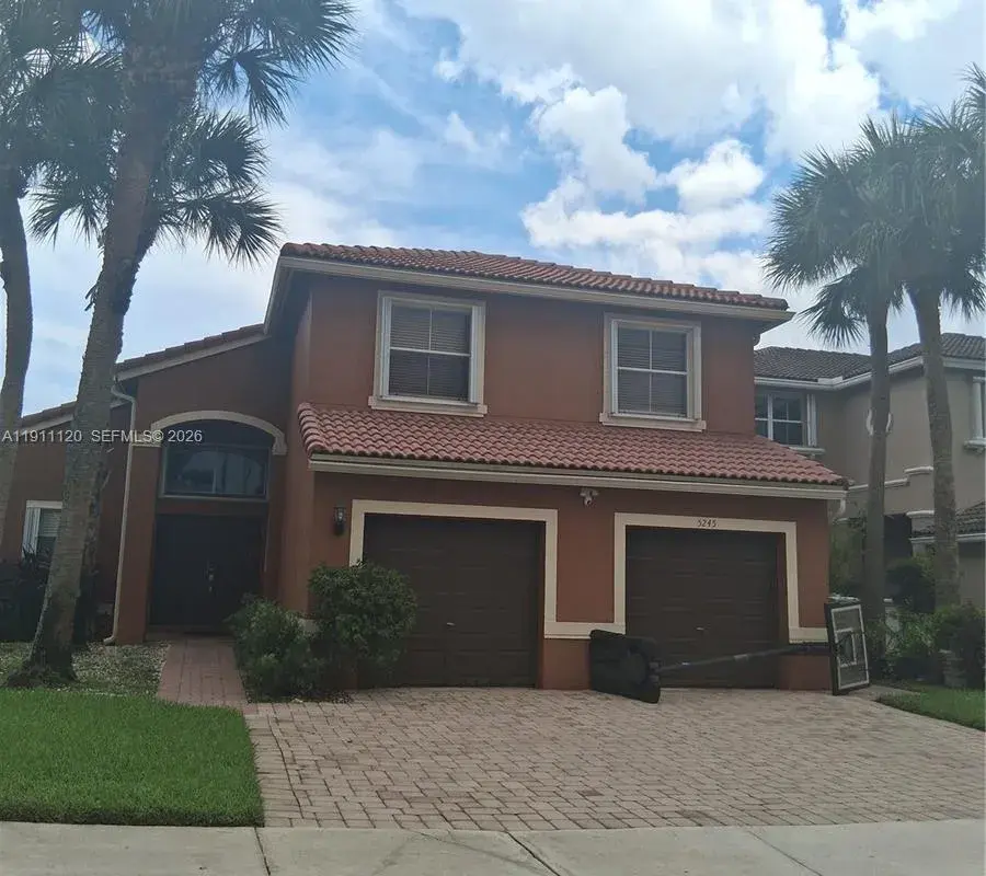 5245 SW 38th Ave, Hollywood FL 33312