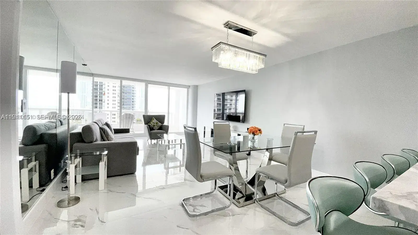 1717 N Bayshore Dr # 1950, Miami FL 33132