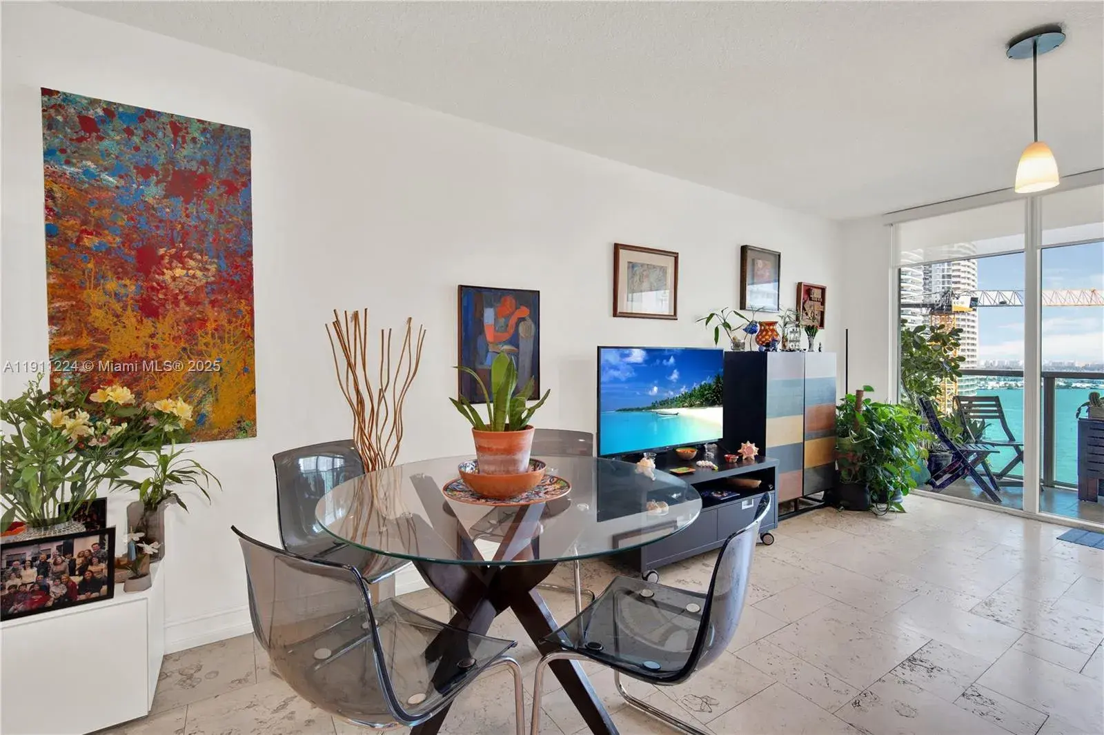 31 SE 5th St # 2910, Miami FL 33131