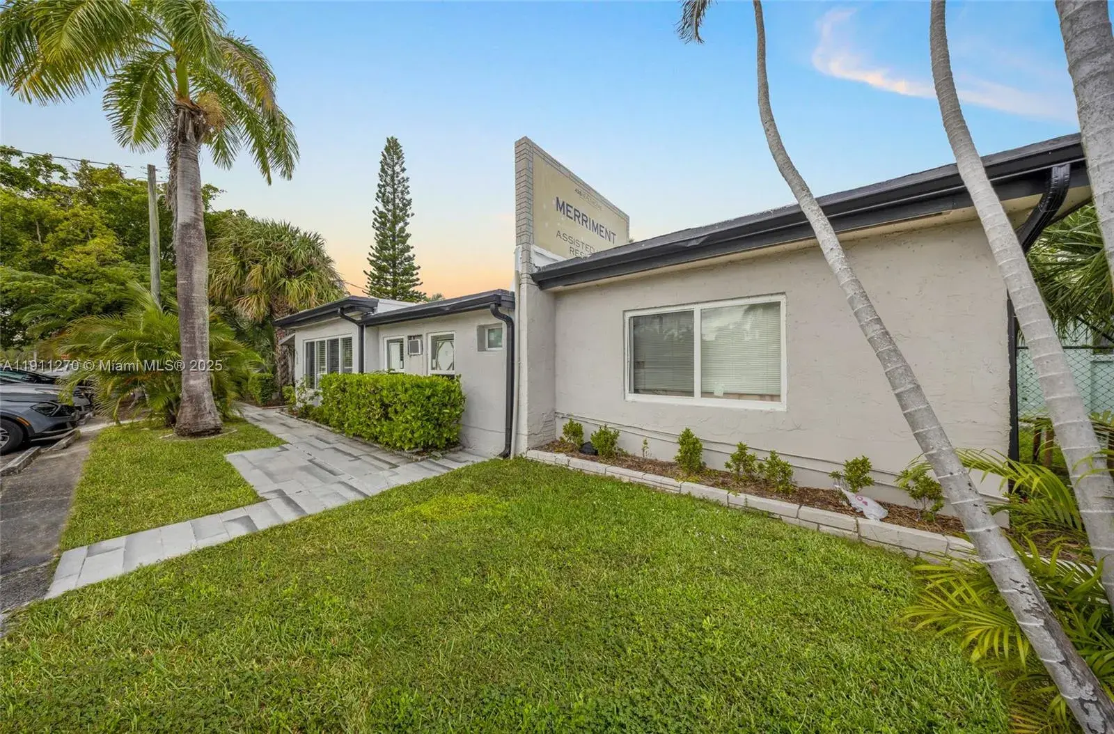 Commercial Sale for sale at 1835 Wilson St, Hollywood FL 33020