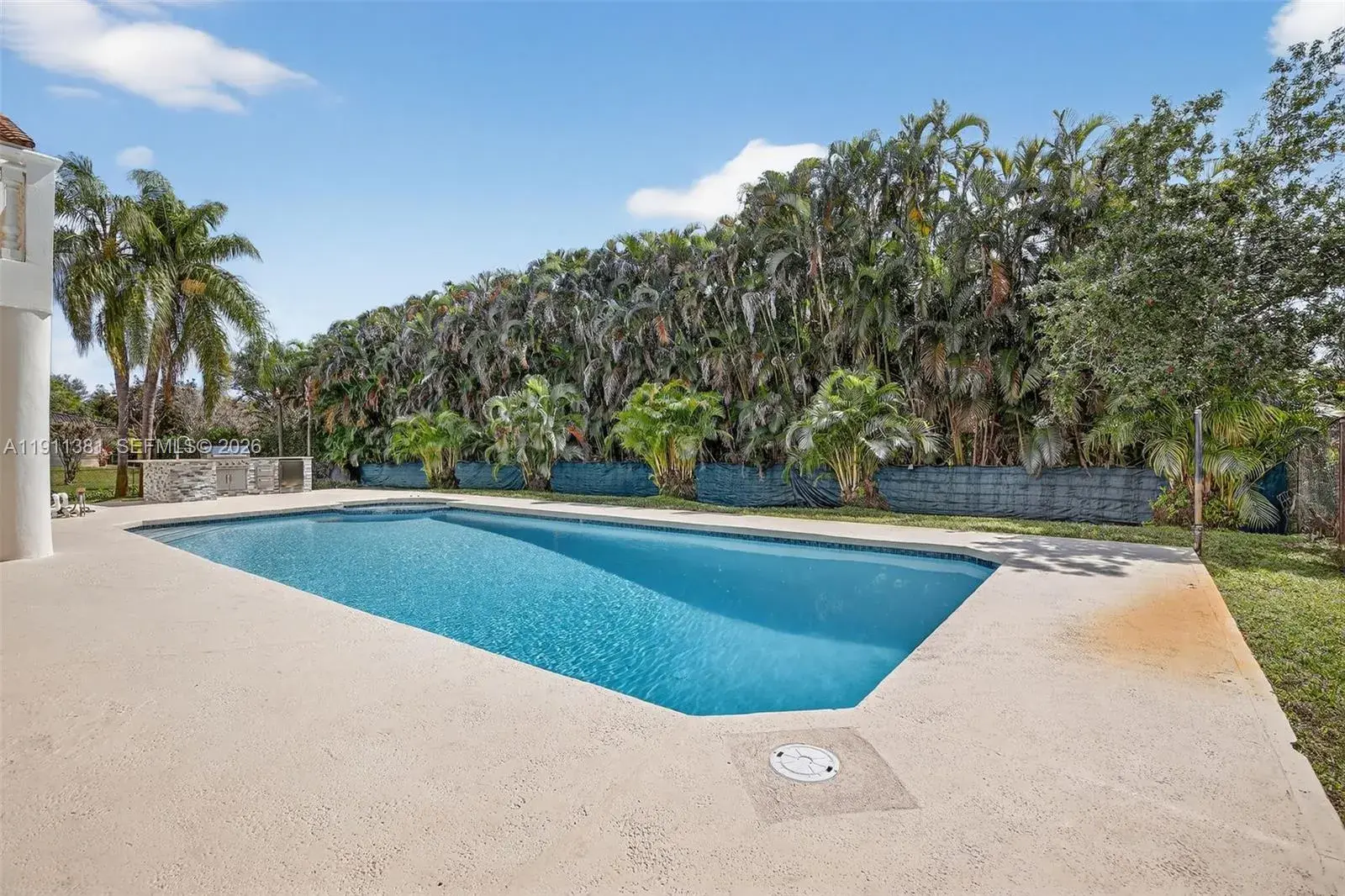 12360 SW 1st St, Plantation FL 33325
