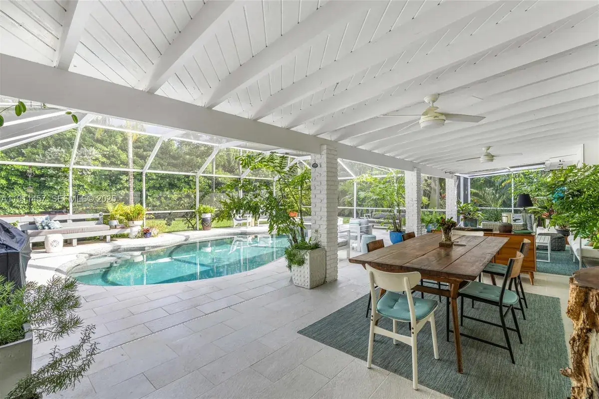 14941 SW 69th Ct, Palmetto Bay FL 33158