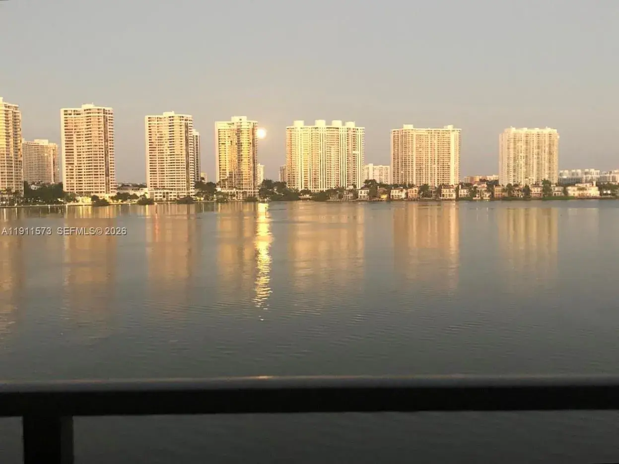 17720 N Bay Rd # 803, Sunny Isles Beach FL 33160