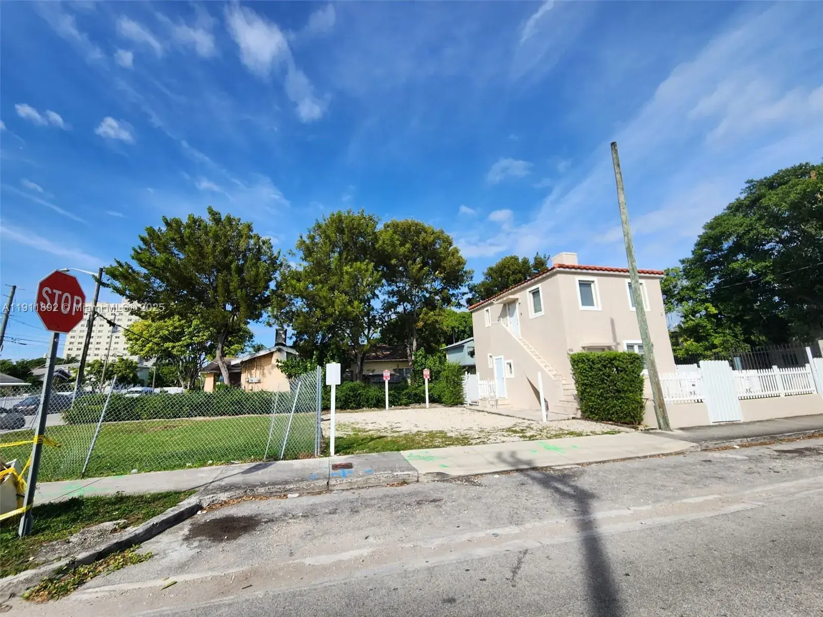 243 SW 10th Ave, Miami FL 33130