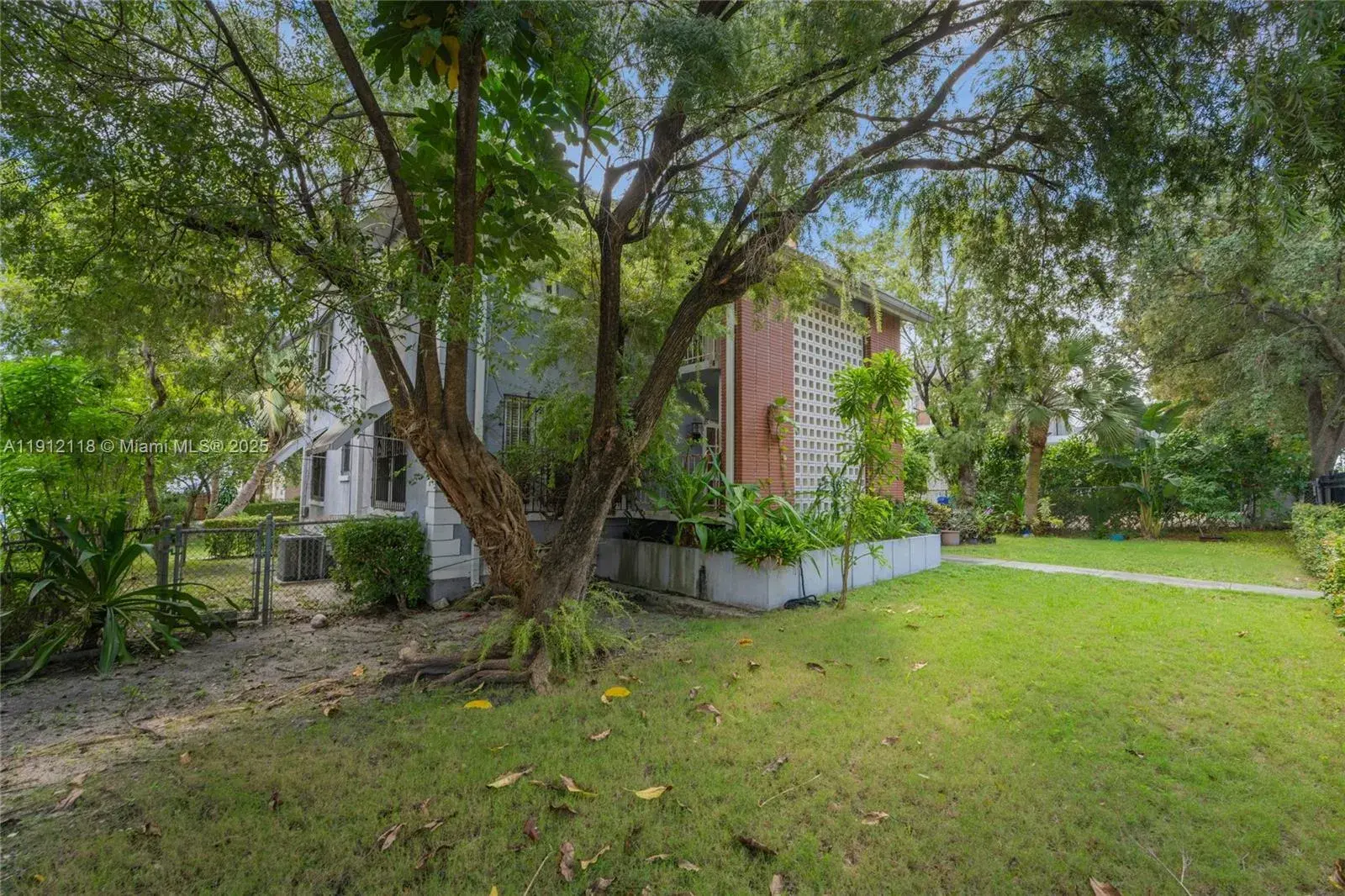 Land/Boat Docks for sale at 405 SW 11th Ave, Miami FL 33130