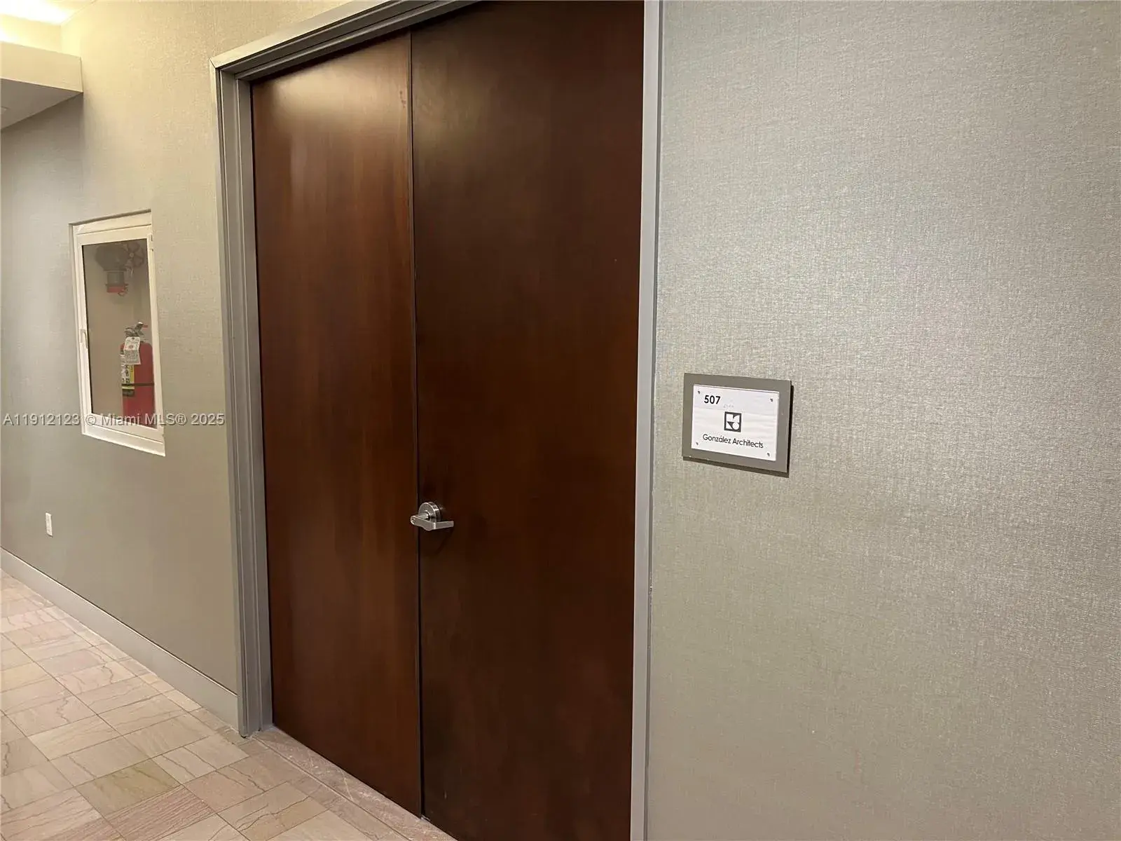 Commercial Sale for sale at 14 NE 1st Ave # 507, Miami FL 33132