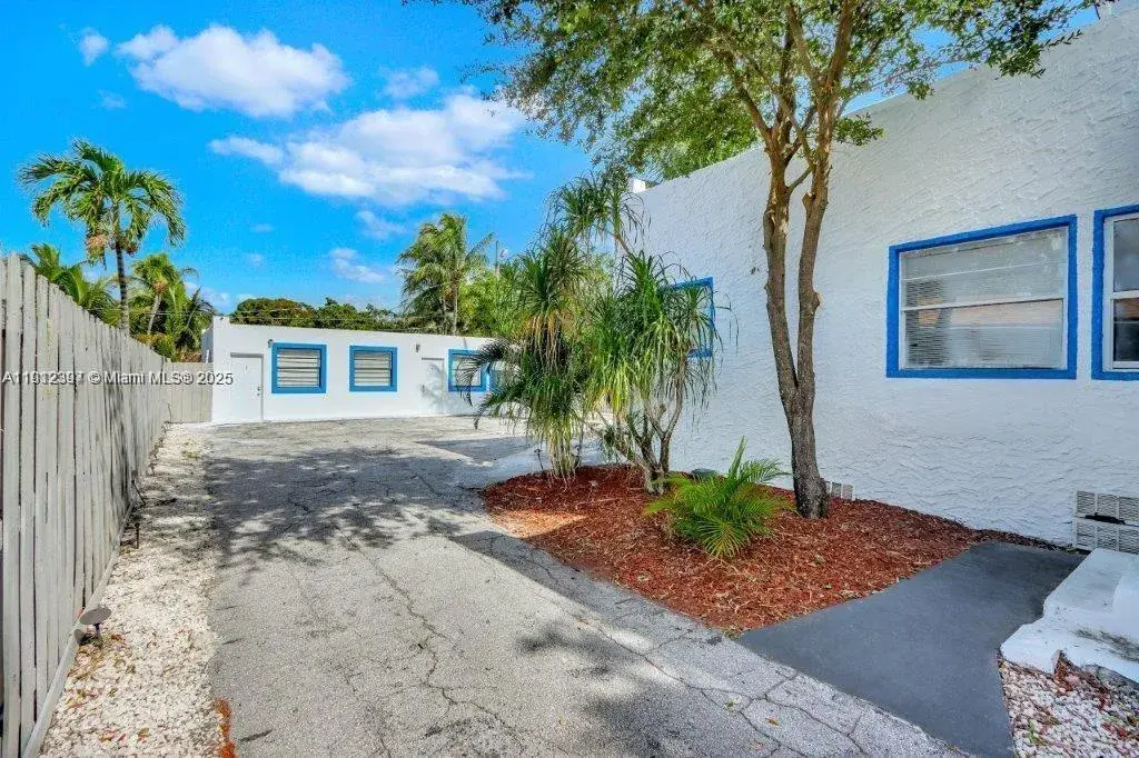 505 SE 20th St # 1, Fort Lauderdale FL 33316