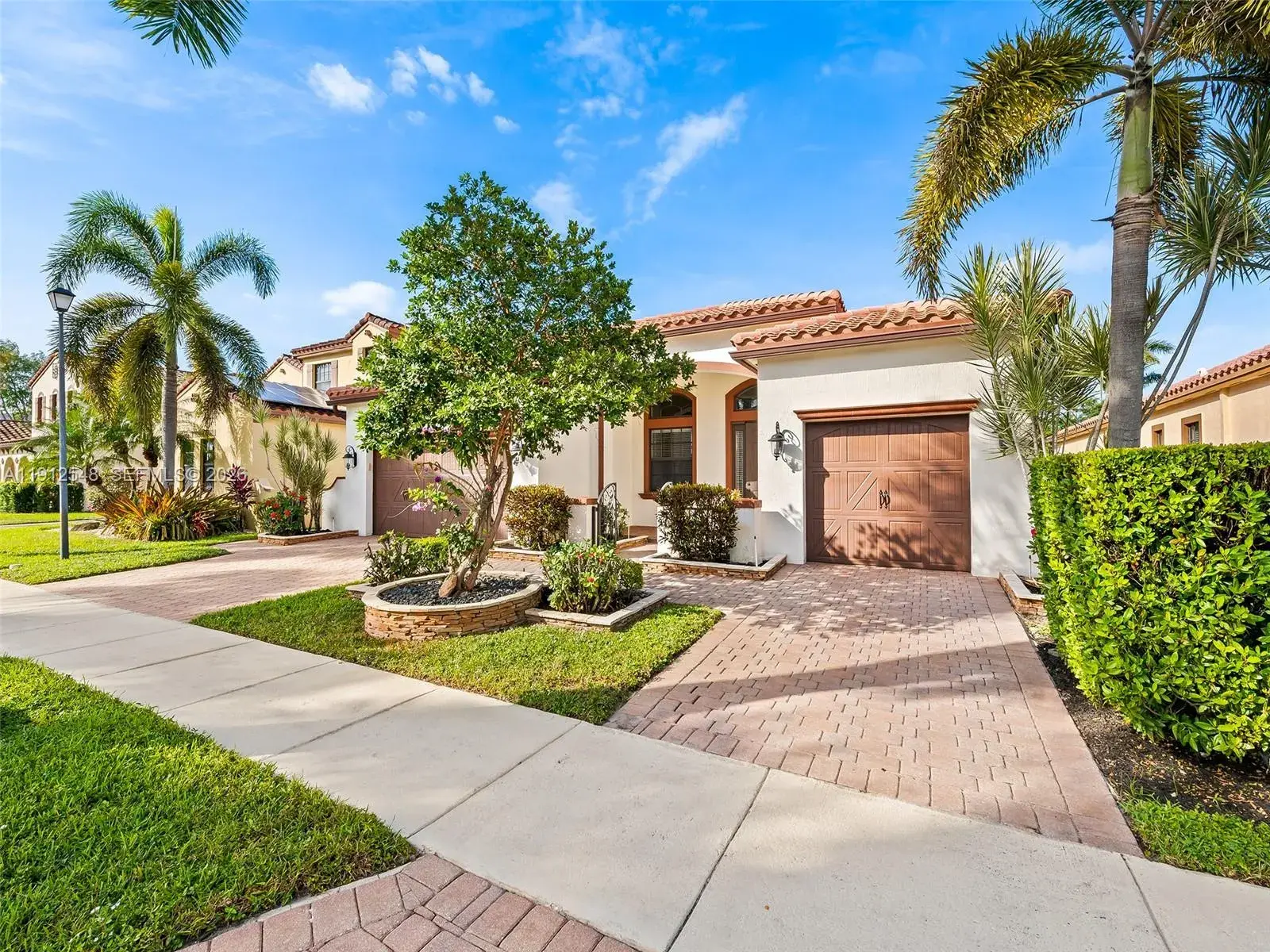 4 bedroom 3 bath Residential for sale at 8771 NW 41st St, Cooper City FL 33024