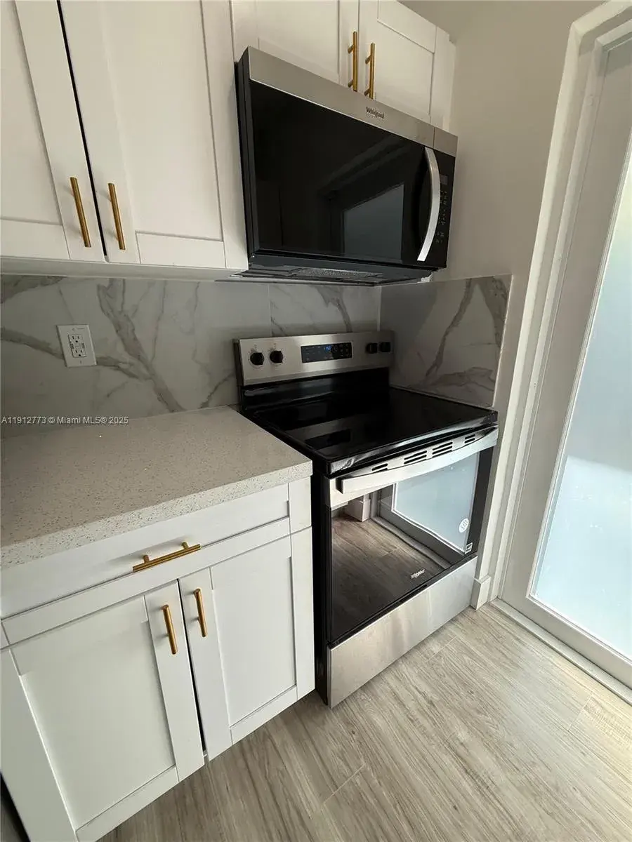 1936 Normandy Dr # 3, Miami Beach FL 33141
