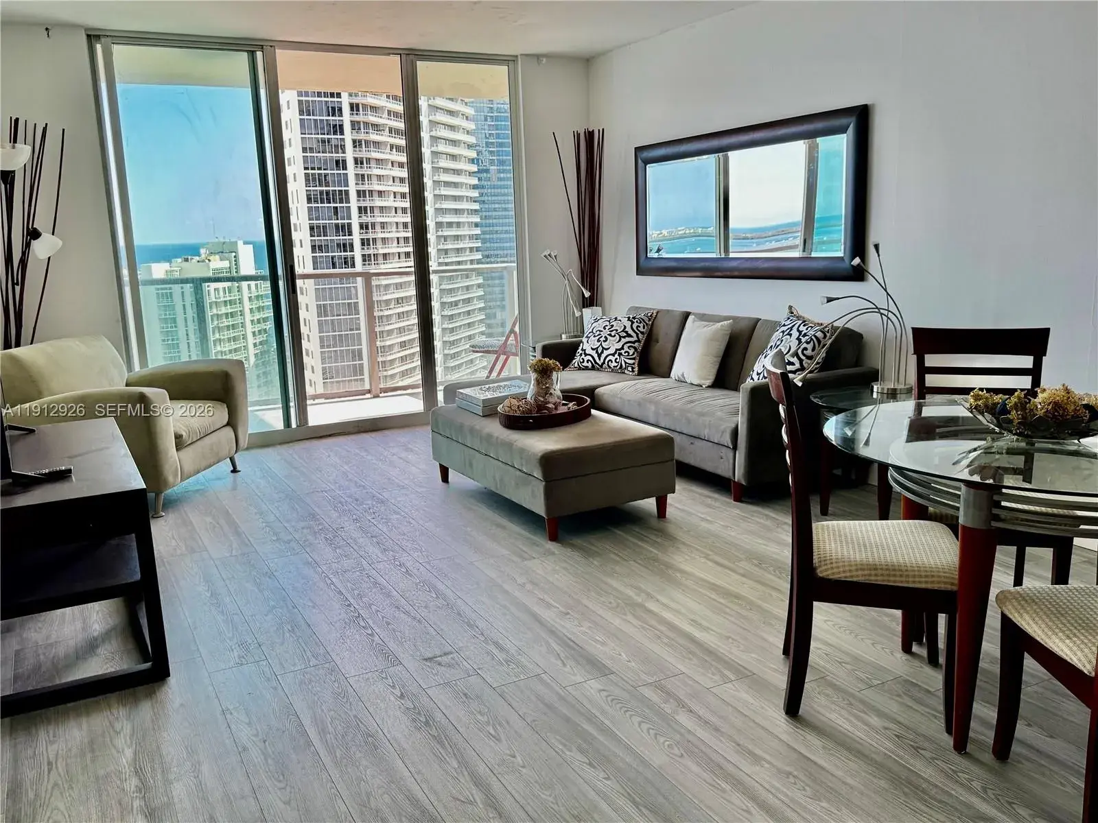 1155 Brickell Bay Dr # 3405, Miami FL 33131