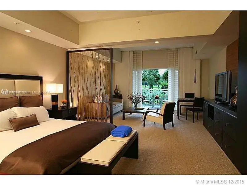 1 bath Residential for sale at 5300 NW 87th Ave # 802, Doral FL 33178