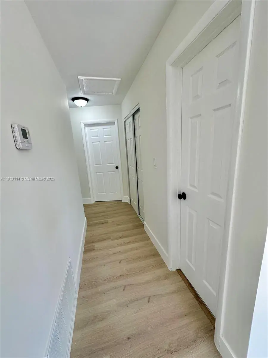 6570 NW 6th Ct, Margate FL 33063 photo 5