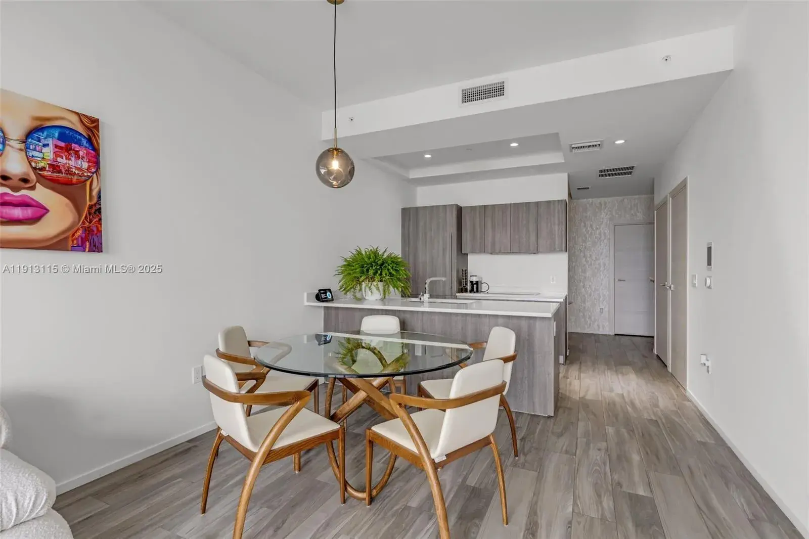 801 S Miami Ave # 5206, Miami FL 33130 photo 3