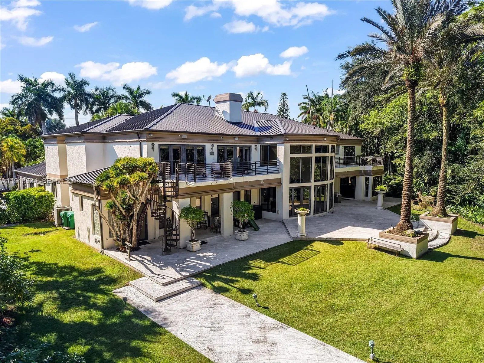 10395 SW 67th Ave, Pinecrest FL 33156