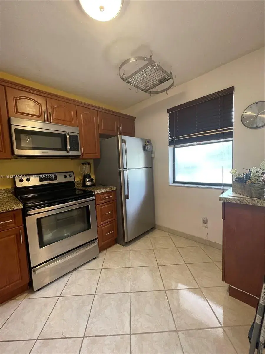 2786 NW 104th Ave # 211, Sunrise FL 33322