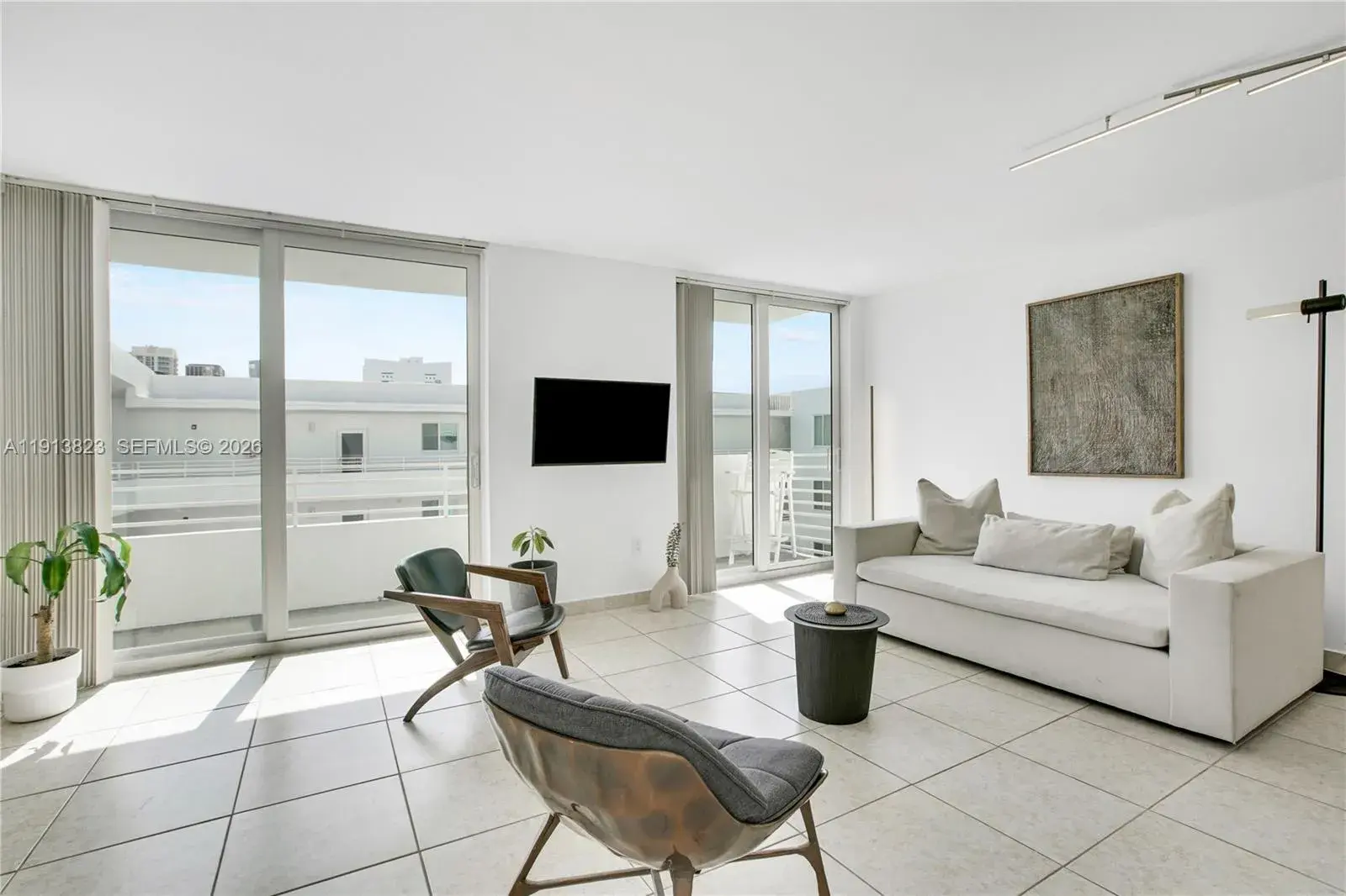 7800 Collins Ave # 502, Miami Beach FL 33141