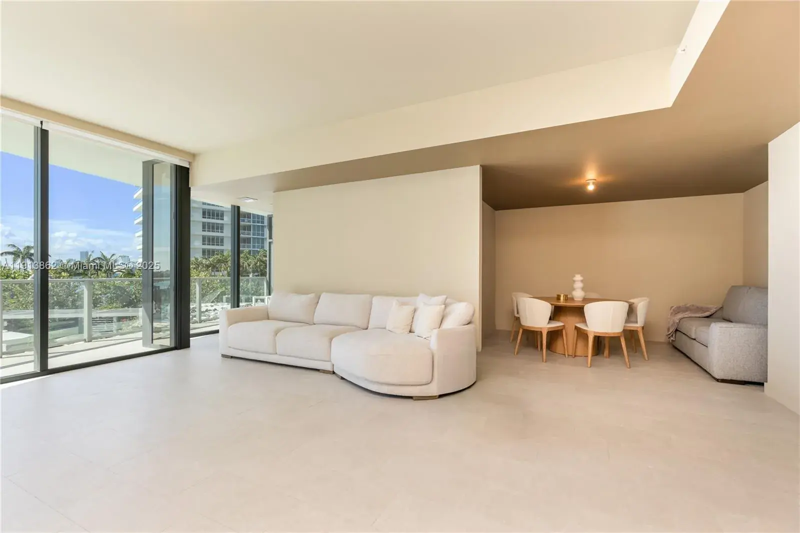 500 ALTON RD # 802, Miami Beach FL 33139