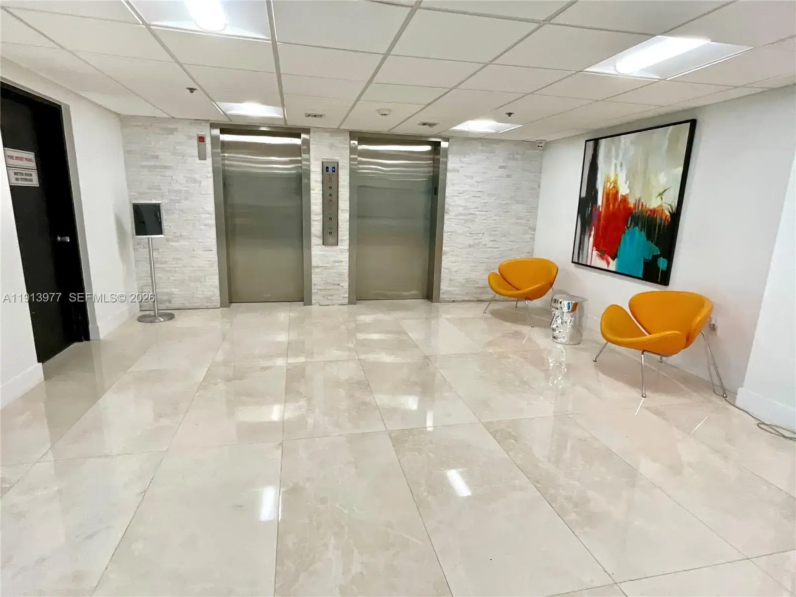 919 Hillcrest Dr # 704, Hollywood FL 33021